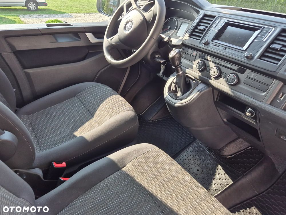 Volkswagen Caravelle 2.0 TDI L2 Comfortline 4Motion - 3