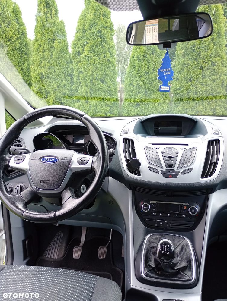 Ford C-MAX - 13