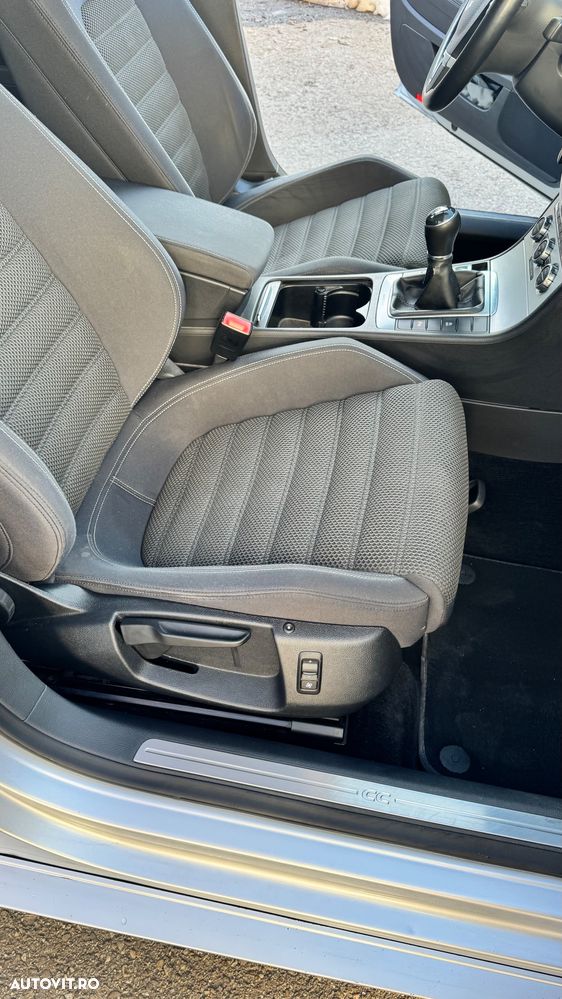 Volkswagen Passat CC 2.0 TDI BlueMotion Technology - 9