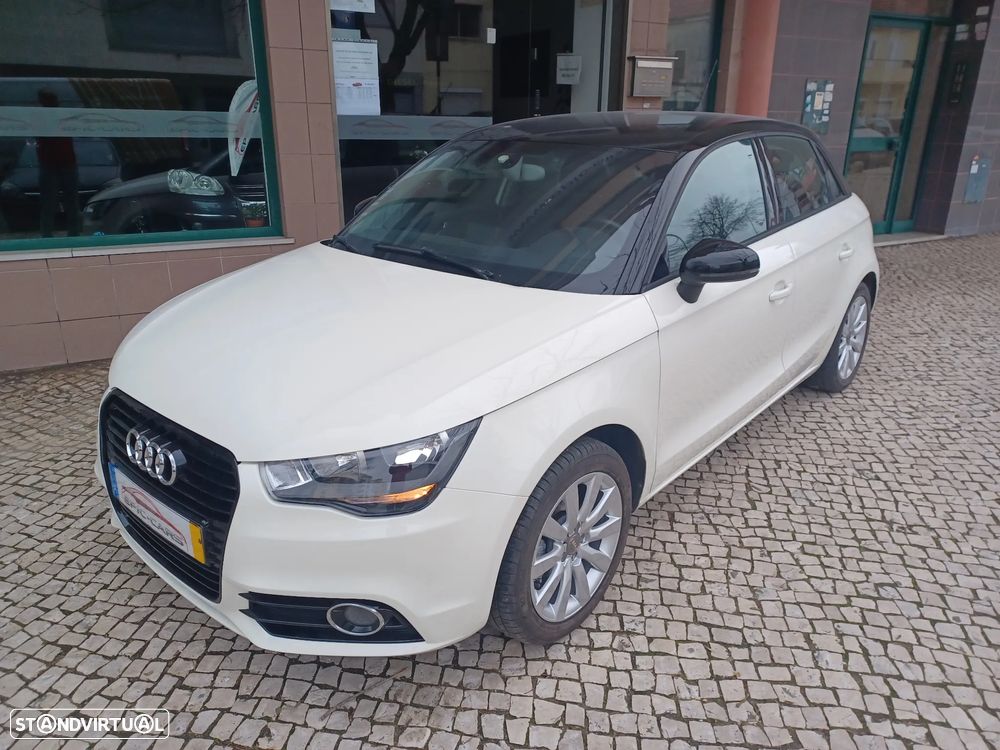 Audi A1 Sportback 1.6 TDI Attraction - 1