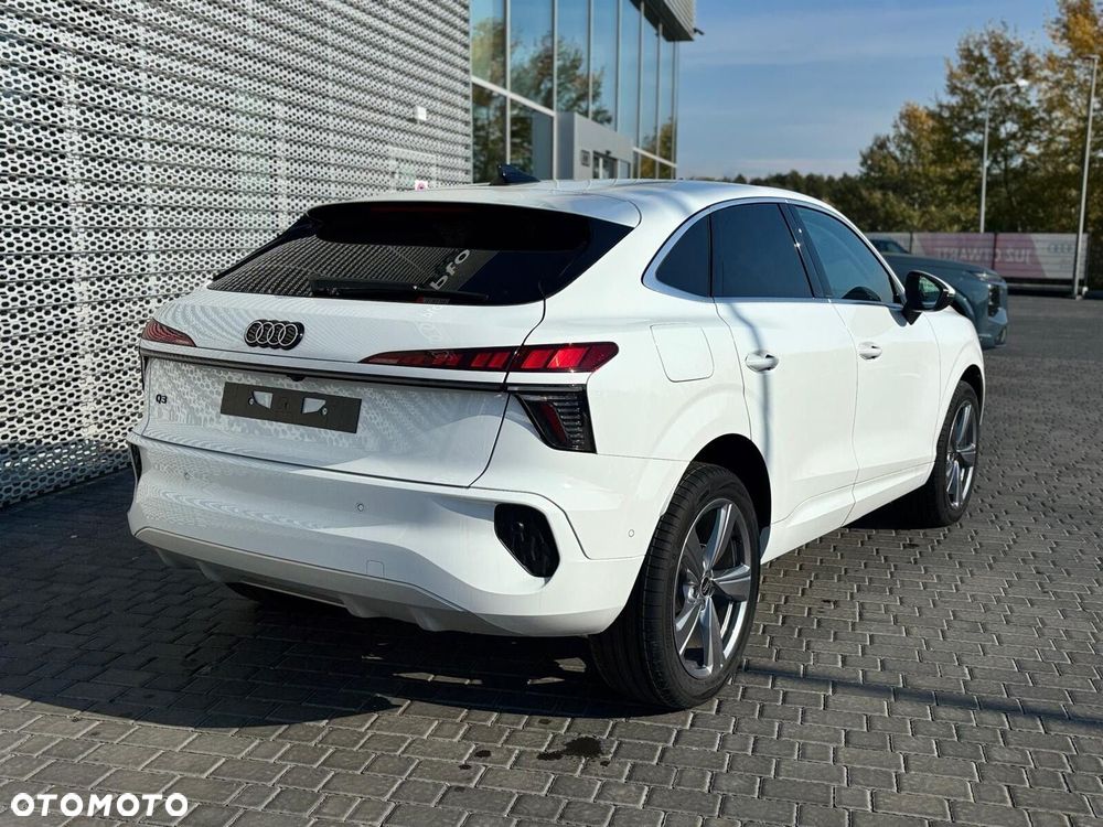 Audi Q3 - 5