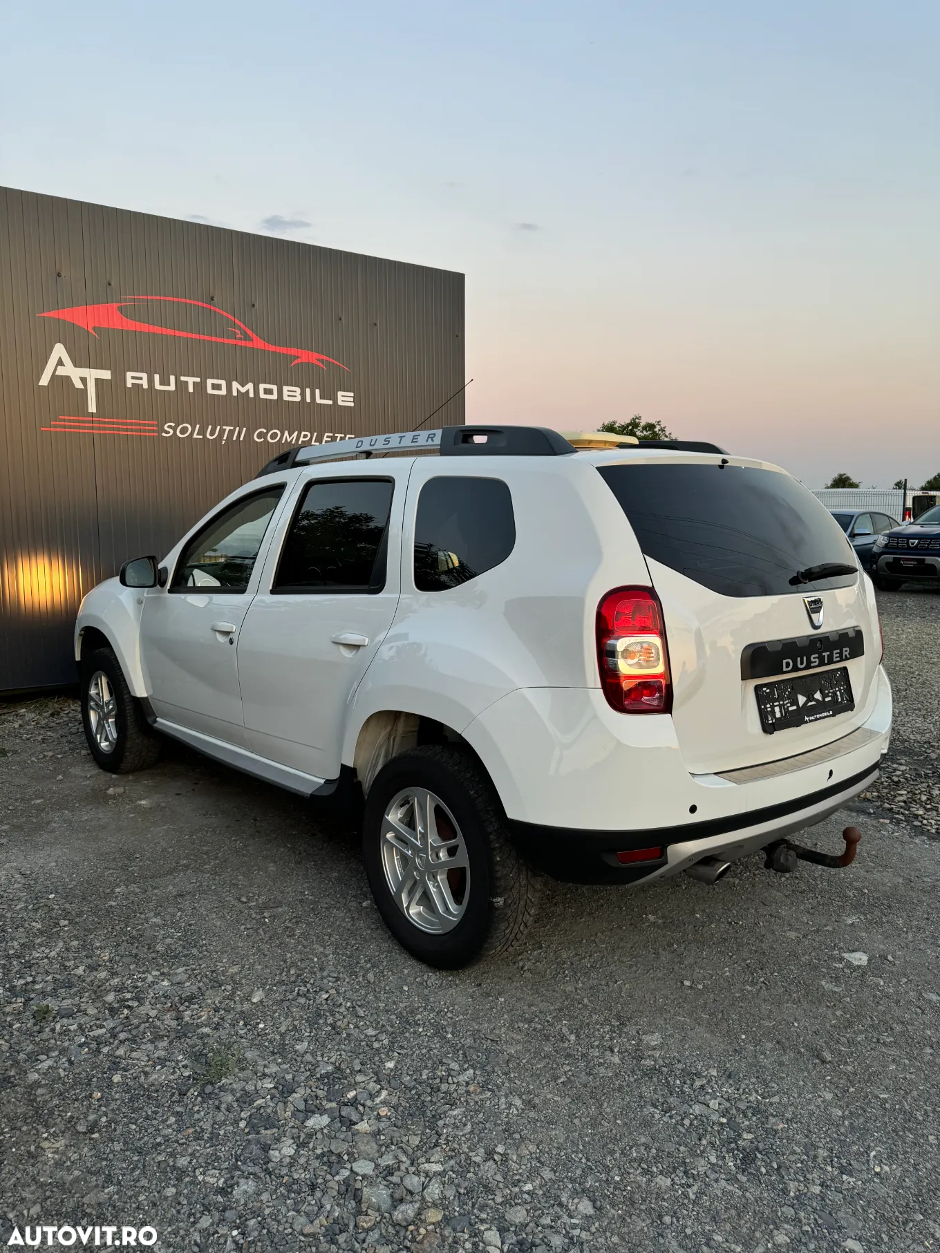 Dacia Duster TCe 125 4x4 Laureate - 6
