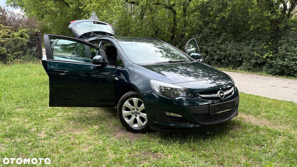 Opel Astra 1.6 Exklusiv - 11