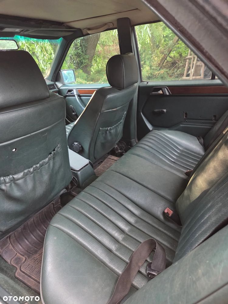 Mercedes-Benz W124 (1984-1993) - 7