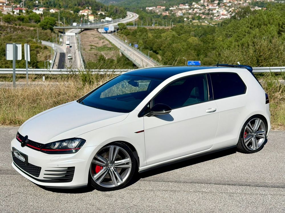 VW Golf 2.0 TSi GTi DSG Performance