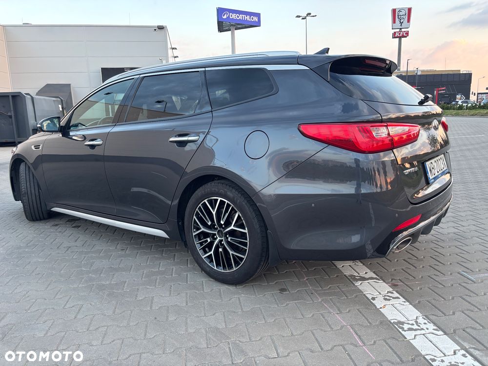 Kia Optima 1.7 CRDI GT Line DCT - 4