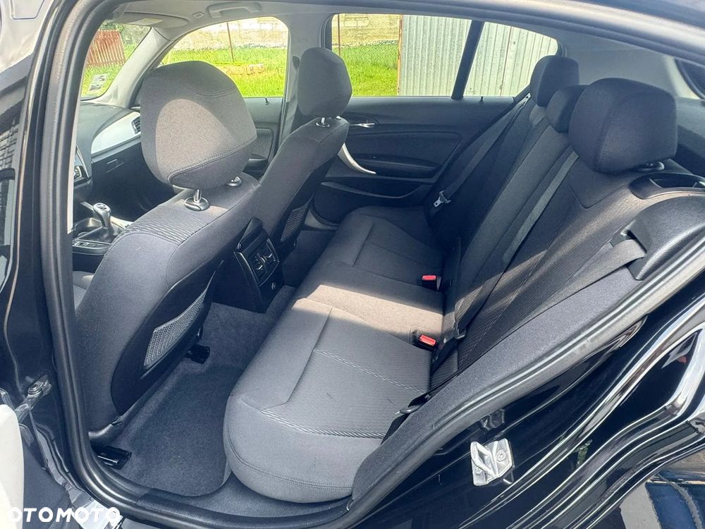 BMW Seria 1 - 17