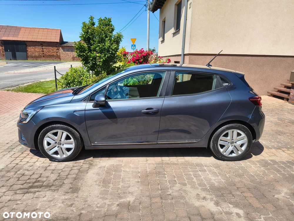 Renault Clio - 2