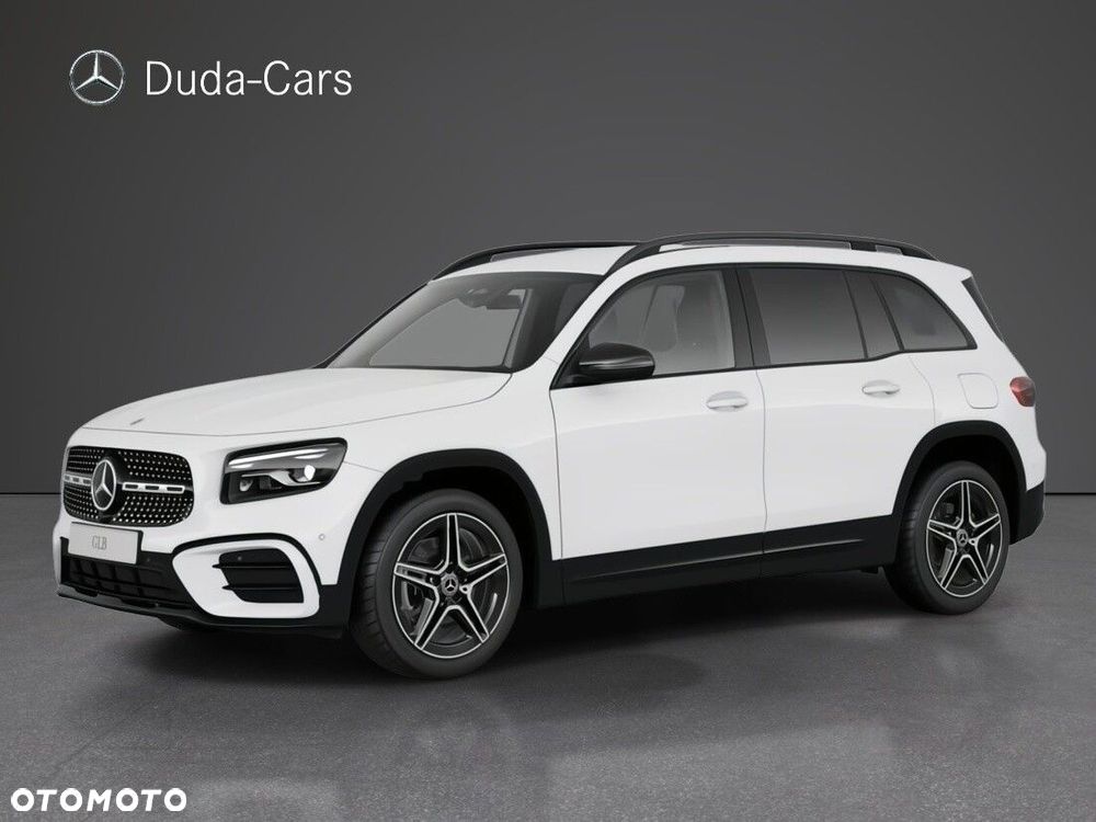 Mercedes-Benz GLB - 1