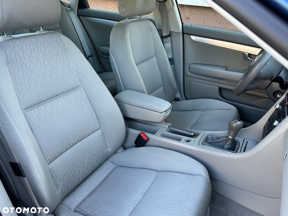 Audi A4 Limousine 3.0 TDI DPF quattro - 6