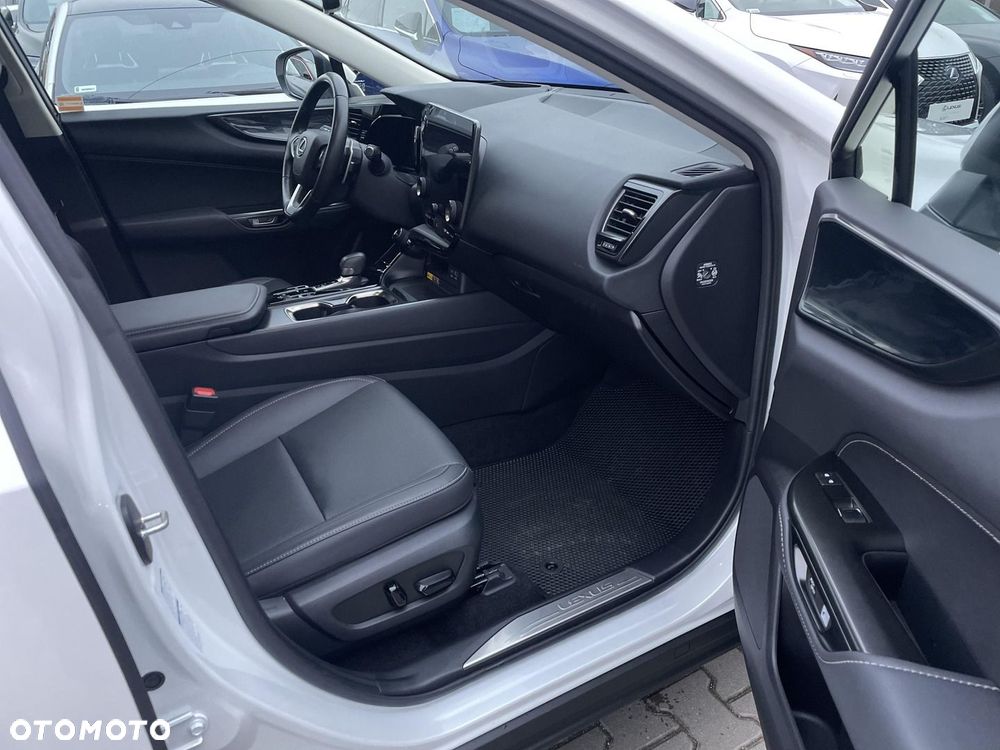 Lexus NX 350h Prestige AWD - 19