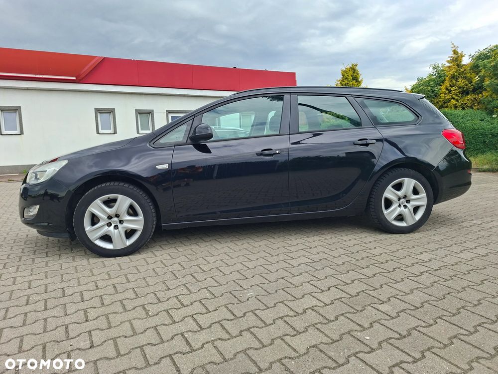 Opel Astra - 2