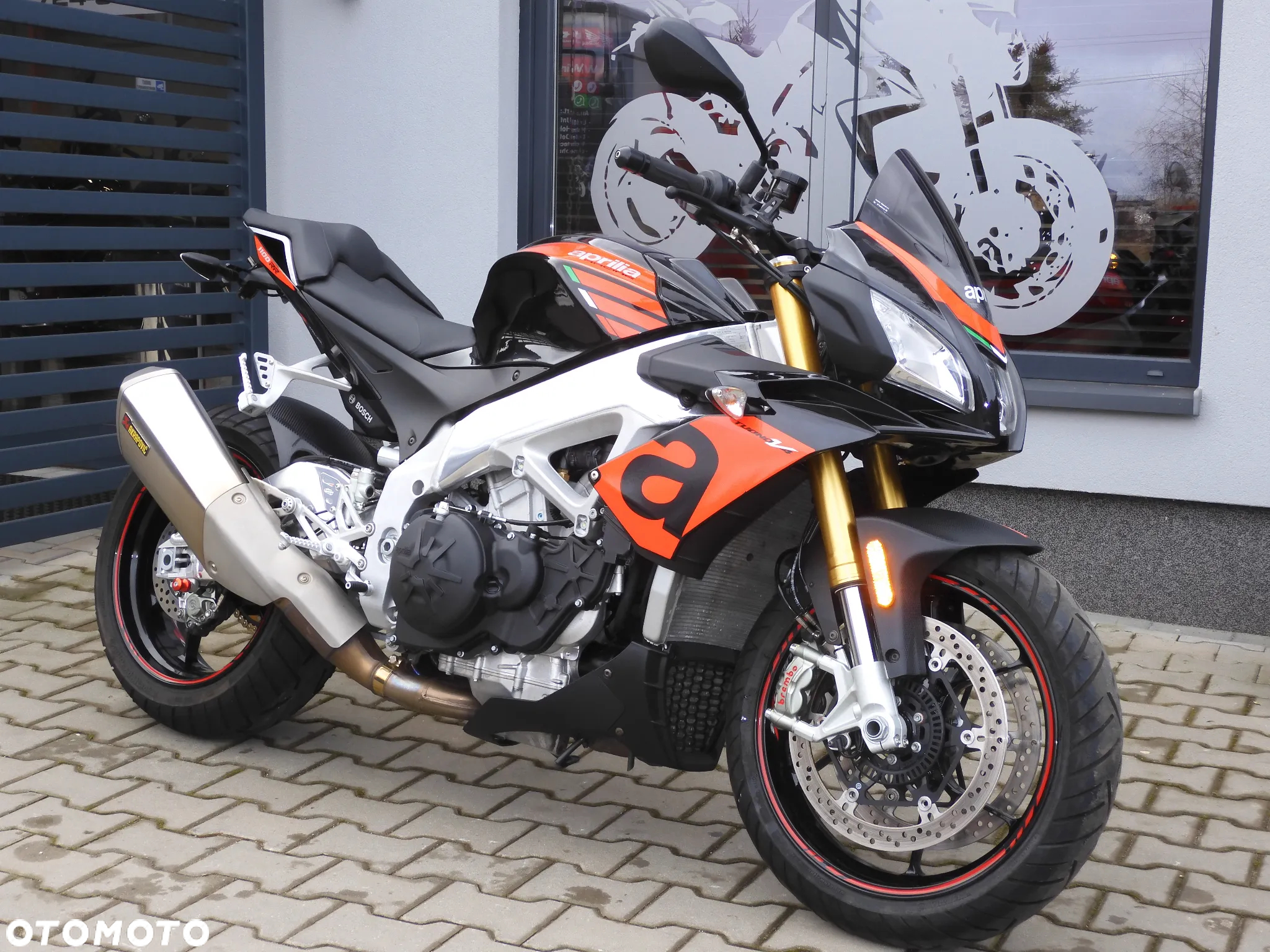 Aprilia Tuono - 2