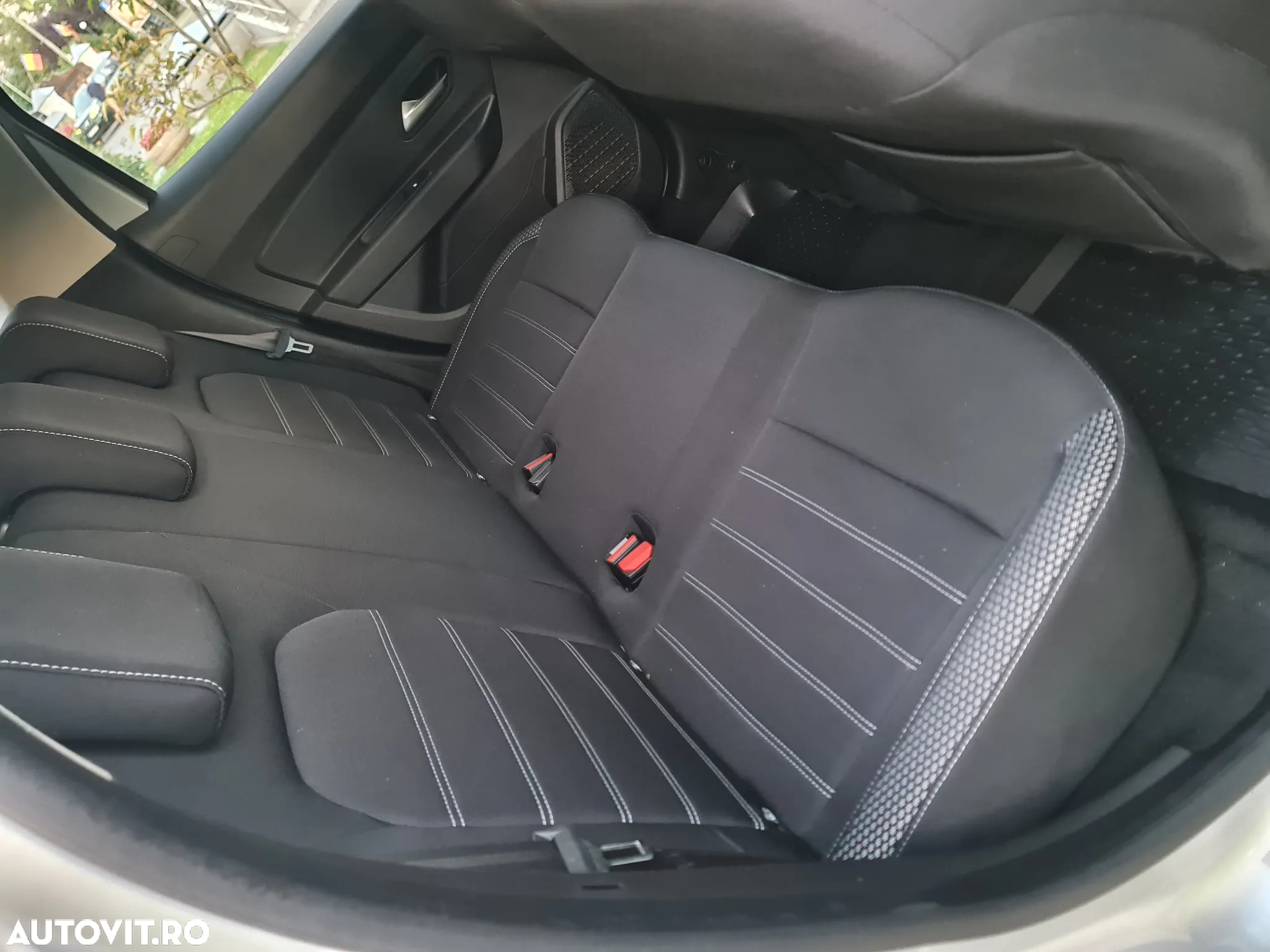 Dacia Duster 1.5 Blue dCi 4WD Prestige - 25