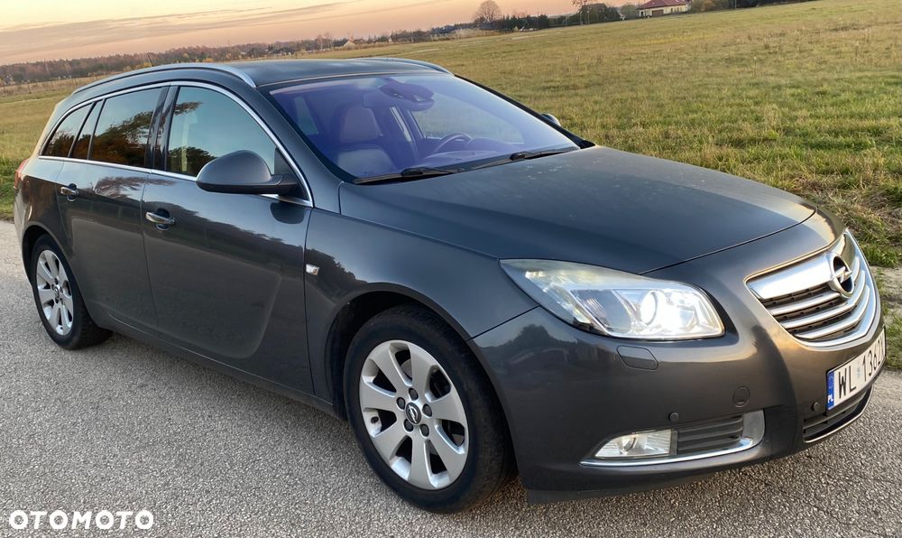 Opel Insignia 2.0 CDTI Sports Tourer Cosmo - 2