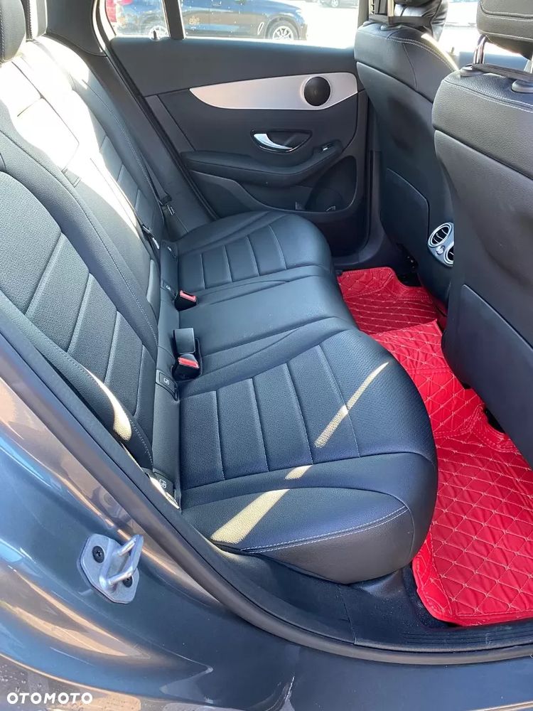 Mercedes-Benz GLC - 7