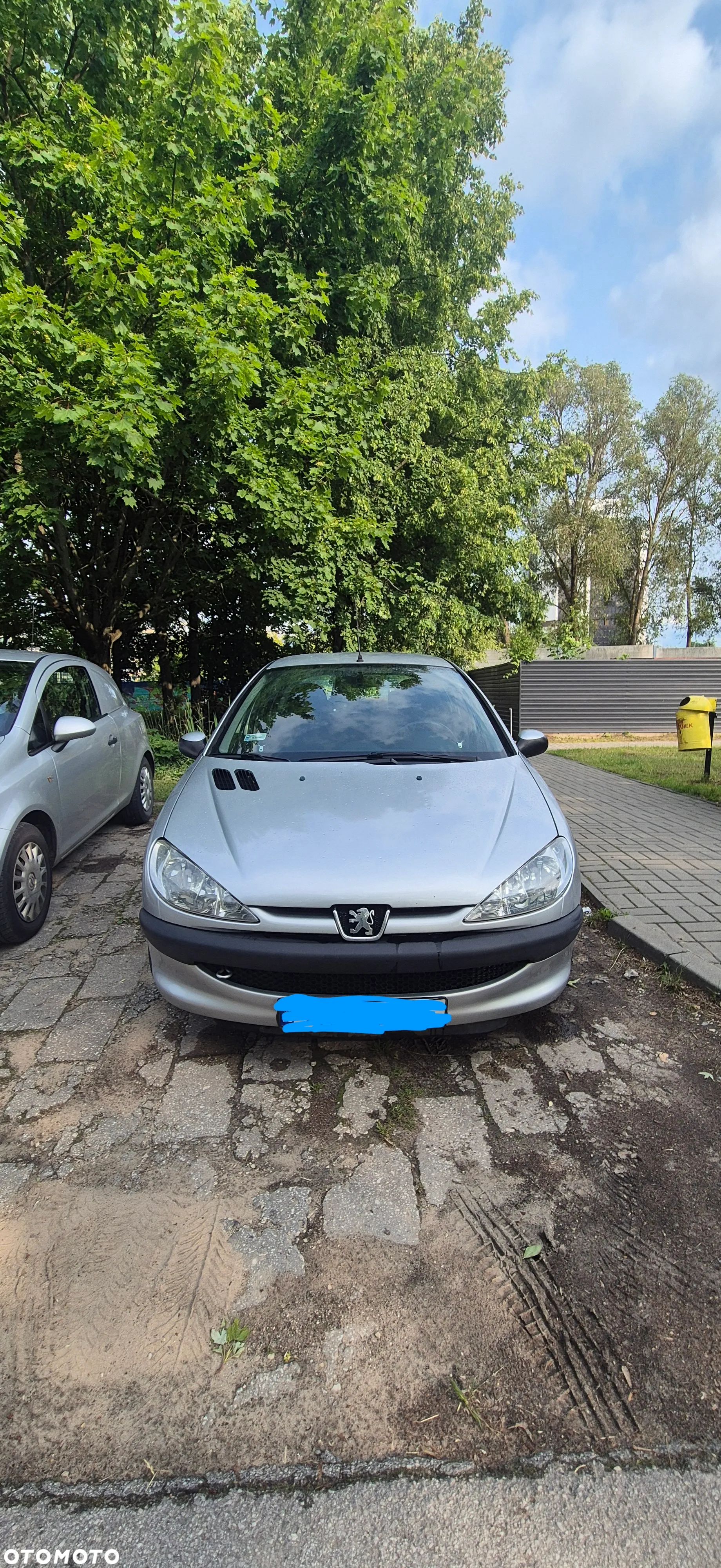 Peugeot 206 - 1