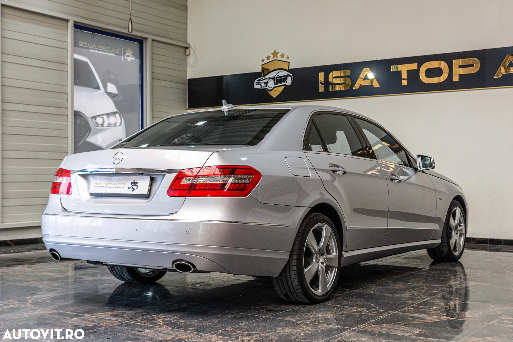 Mercedes-Benz E 300 CDI BlueEfficiency Aut. - 4