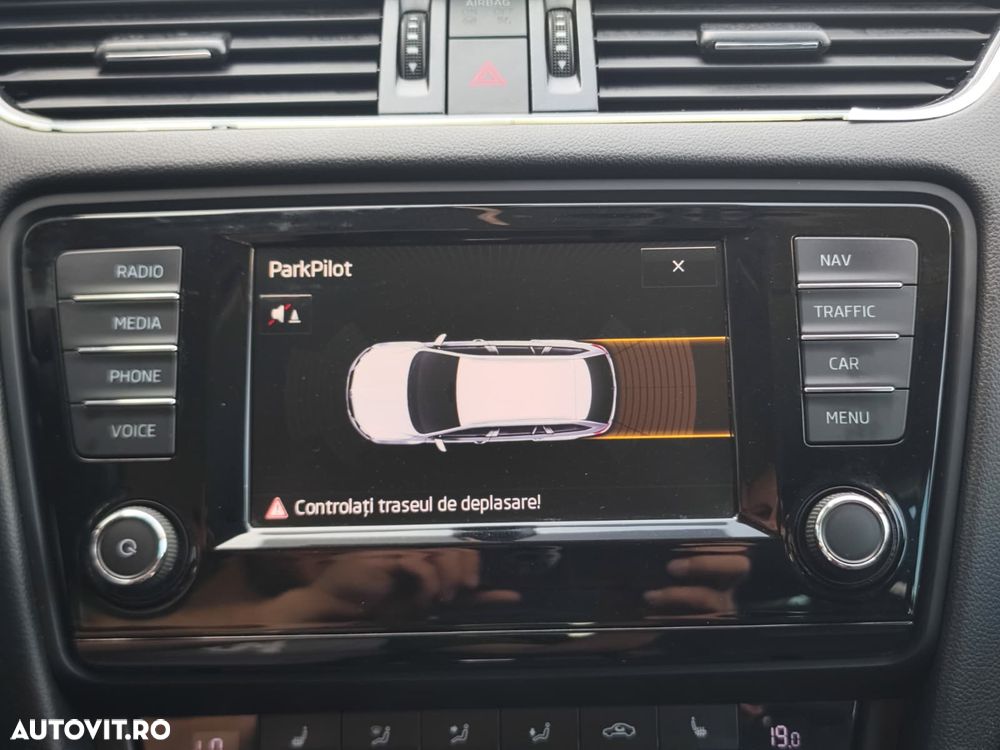 Skoda Octavia 2.0 TDI 4X4 DSG Scout - 34