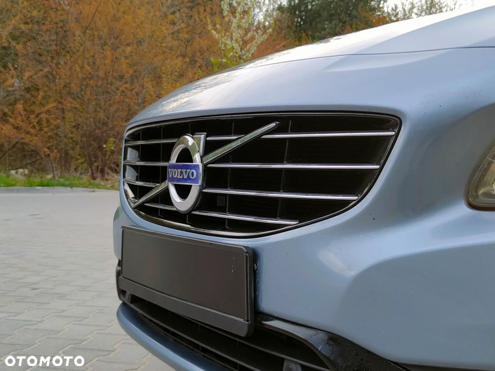 Volvo V60 D4 Geartronic Summum - 4