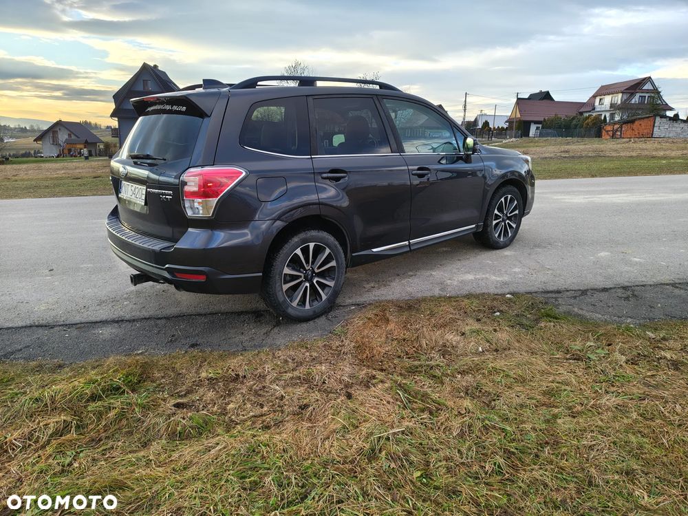 Subaru Forester 2.0 XT Platinum Lineartronic - 16