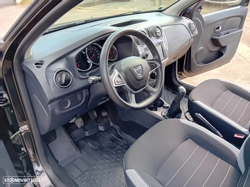 Dacia Sandero 1.0 SCe Stepway - 11