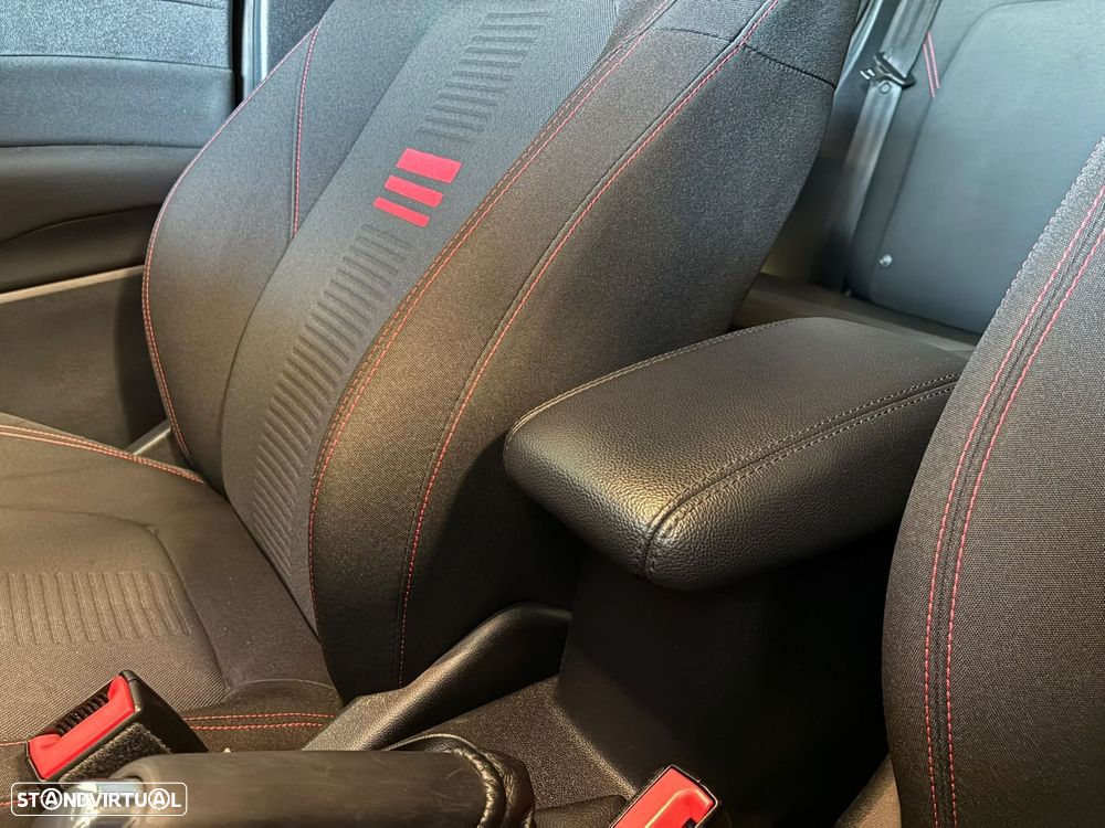 Ford Fiesta 1.0 EcoBoost ST-Line - 31