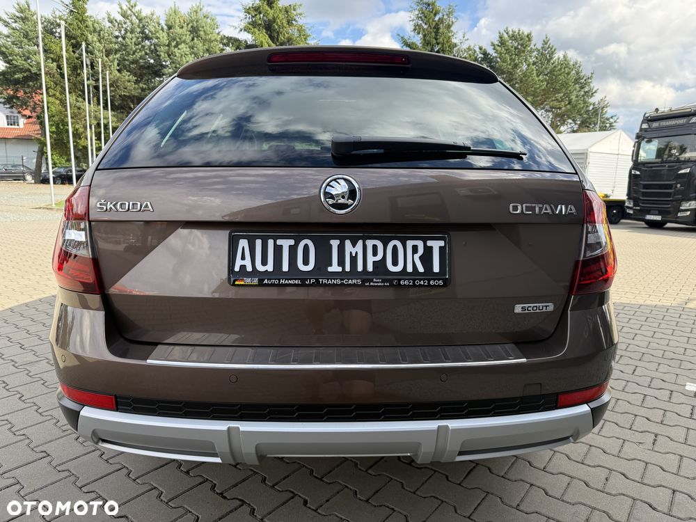 Skoda Octavia Scout 1.8 TSI 4x4 DSG - 6