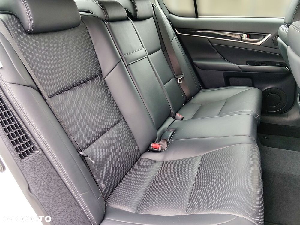 Lexus GS 300h Elite Business - 17