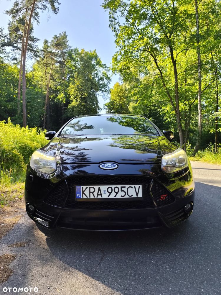 Ford Focus 2.0 EcoBoost ST - 4