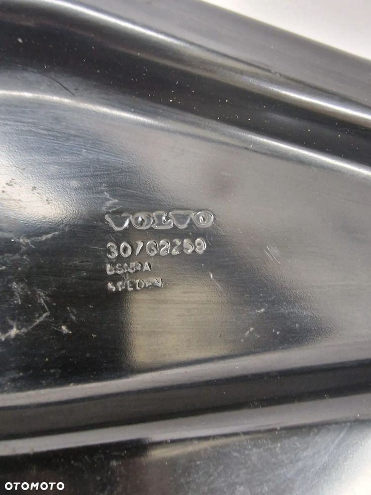 VOLVO XC60 I LIFT 13- ŁADNE WZMOCNIENIE / PAS PRZEDNI PRZÓD , NR 30762259 , NR AUKCJI WZM396 - 18