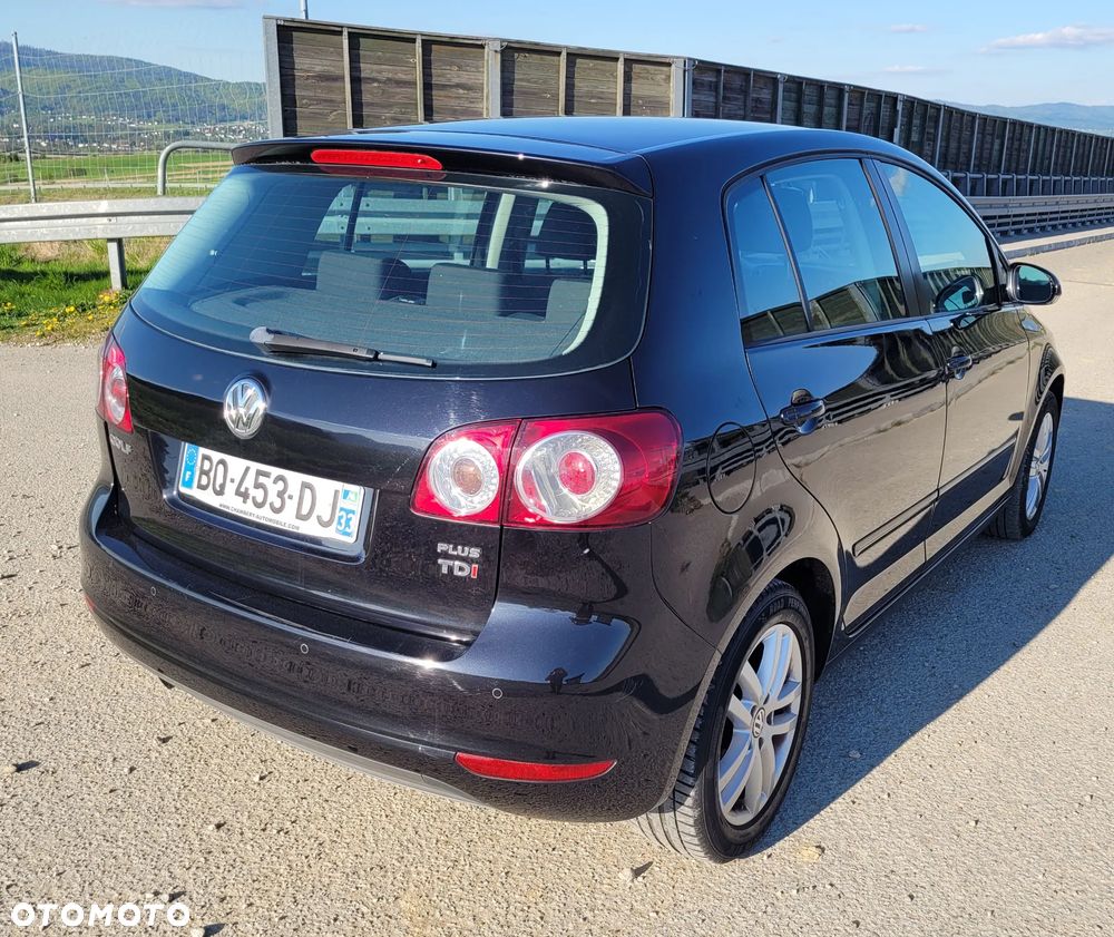 Volkswagen Golf 1.6 TDI BlueMotion Technology Comfortline - 4