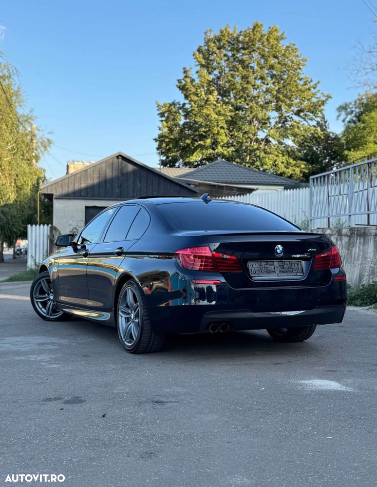 BMW Seria 5 530d xDrive - 5