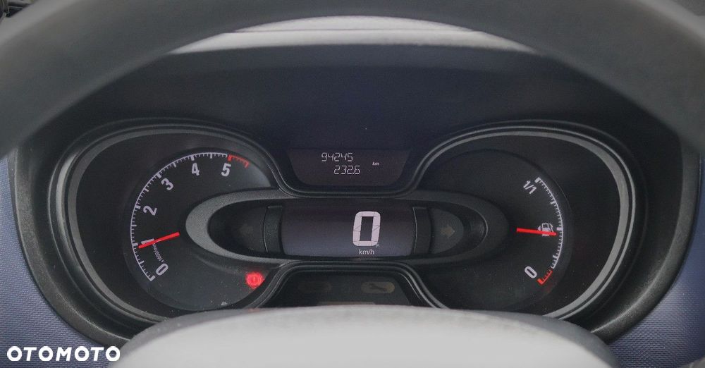 Opel Vivaro - 21