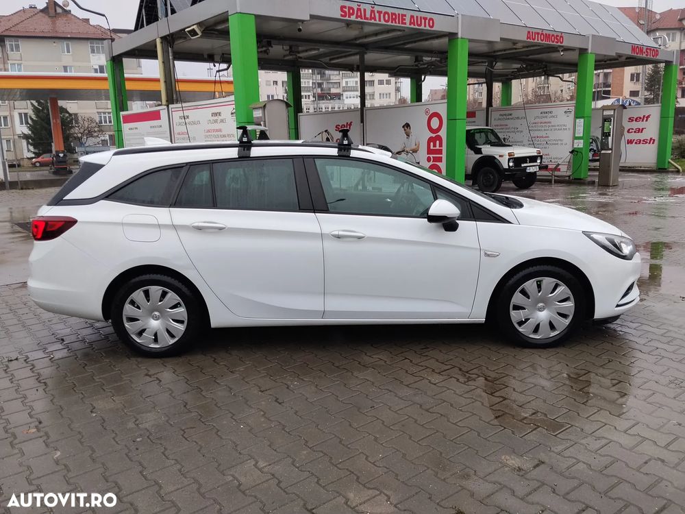 Opel Astra 1.6 D (CDTI) Start/Stop Sports Tourer Edition - 6