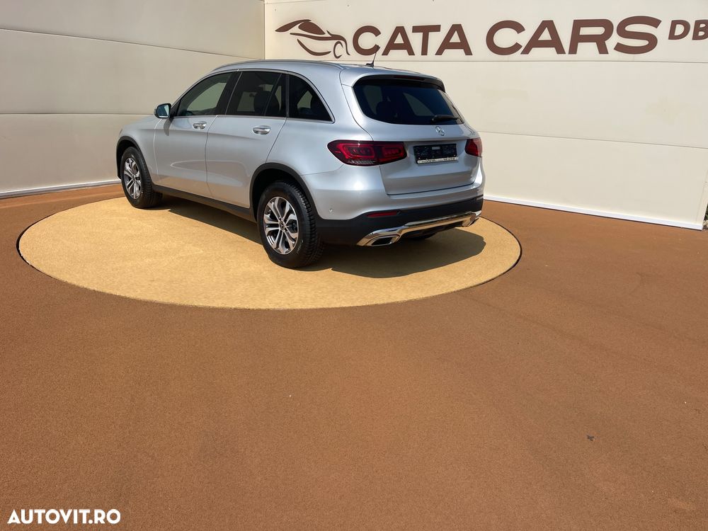 Mercedes-Benz GLC 300 d 4MATIC 9G-TRONIC - 10