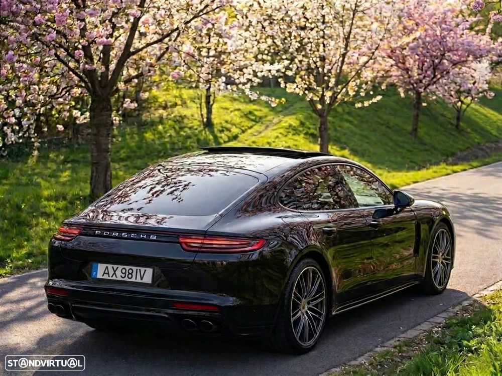 Porsche Panamera - 5
