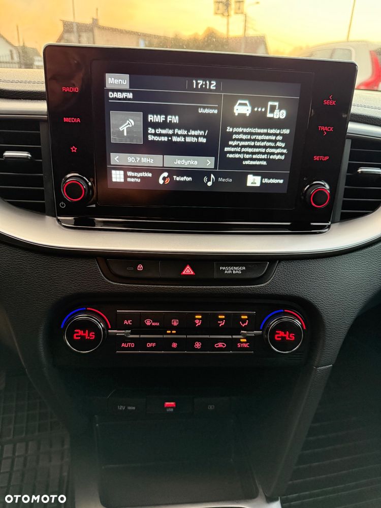 Kia Ceed 1.0 T-GDI L - 12