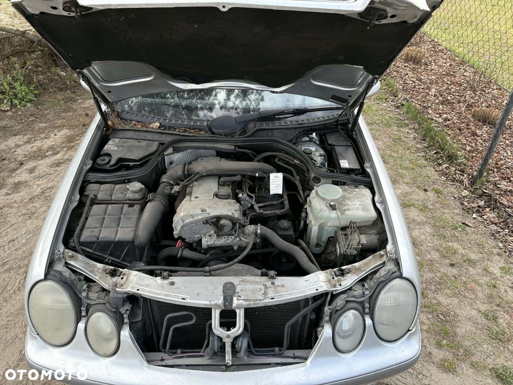 Mercedes-Benz CLK - 7