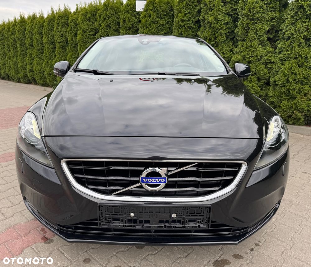 Volvo V40 D4 Geartronic Summum - 19