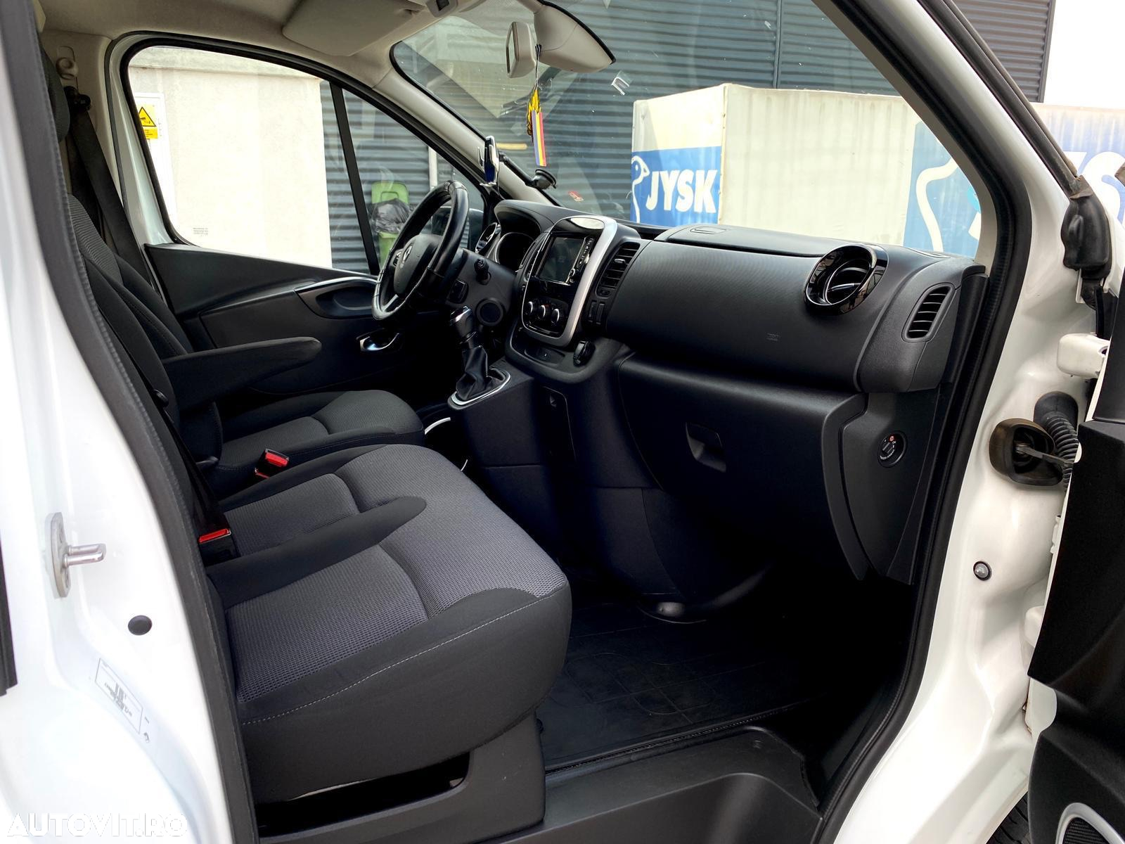 Renault Trafic Combi 2.0 Blue dCi 150 S&S L2 8+1 Zen - 31
