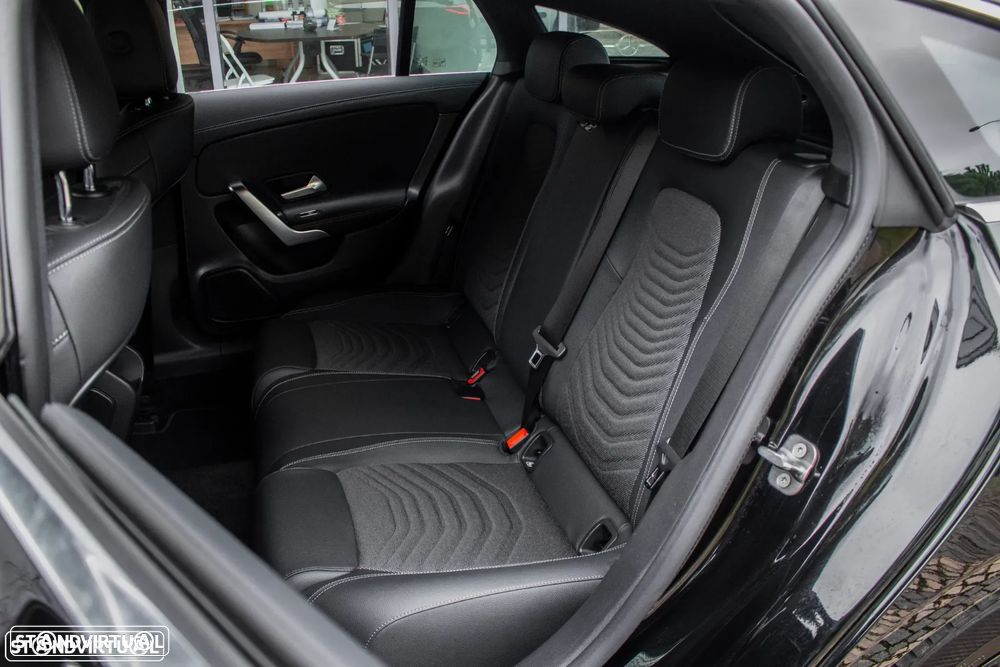 Mercedes-Benz CLA 180 d Shooting Brake Progressive Aut. - 26