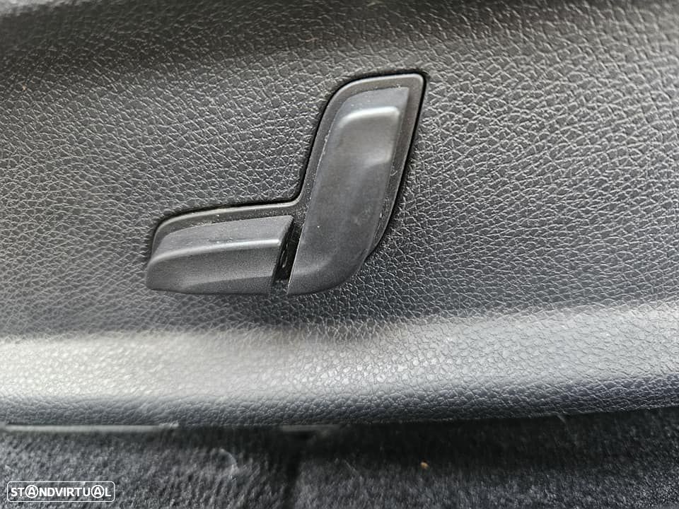 Mercedes-Benz C 220 - 33