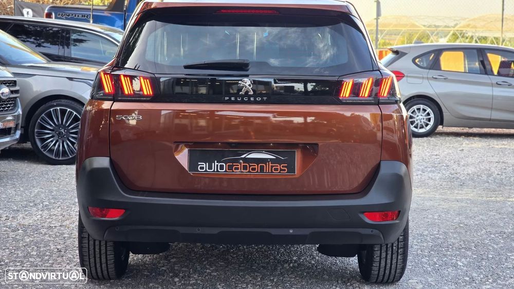 Peugeot 5008 - 12