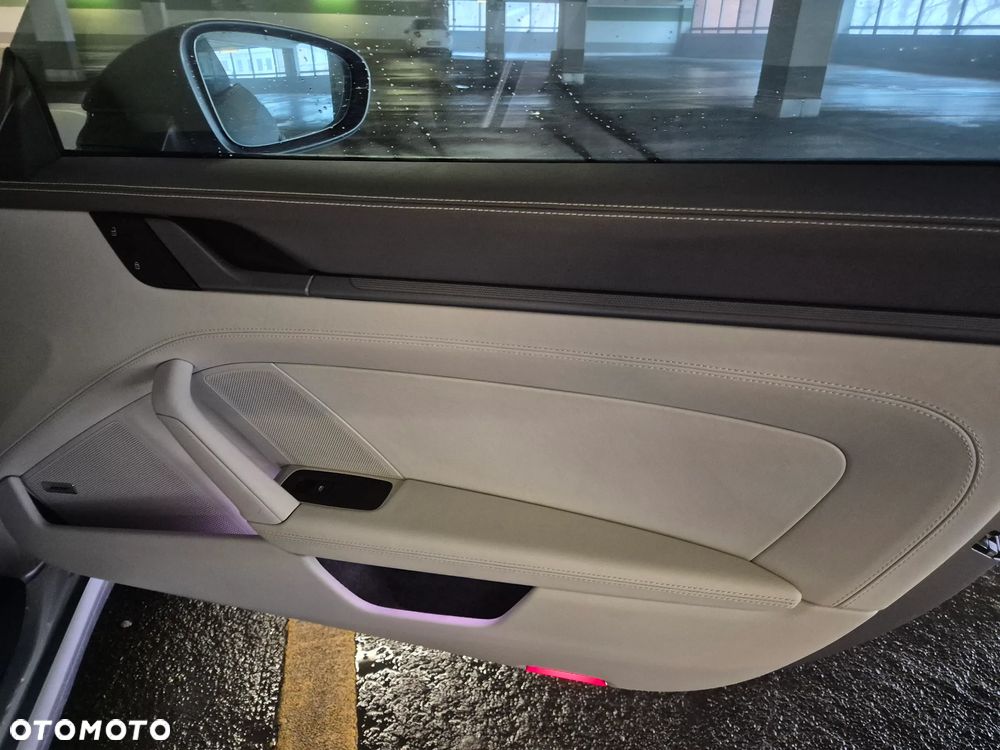 Porsche 911 Carrera PDK - 4