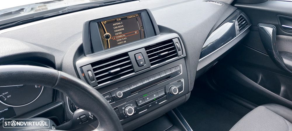 BMW 116 d EDynamics Line Urban - 4