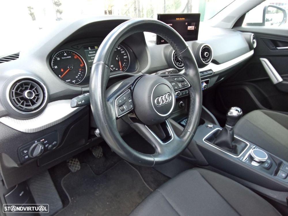 Audi Q2 30 TDI Advanced - 14