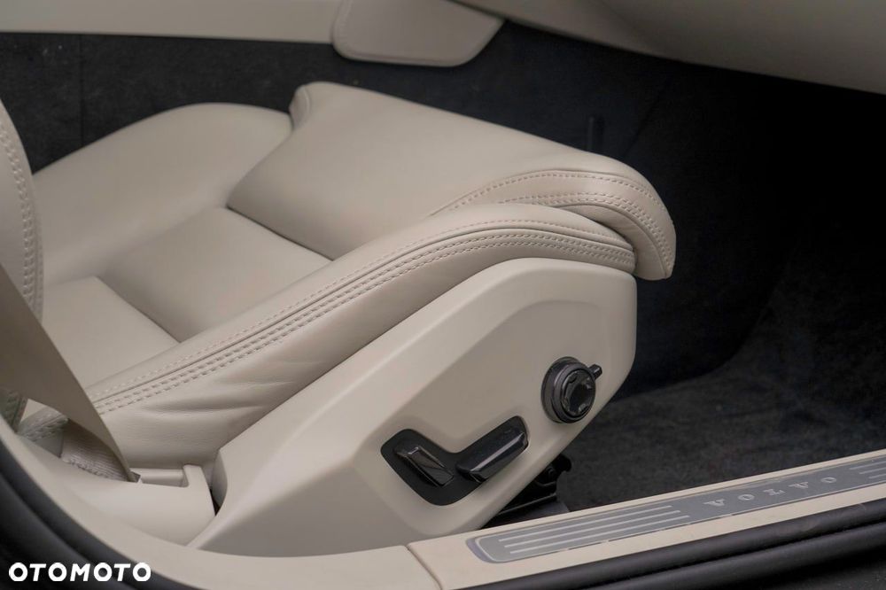 Volvo S90 D4 Inscription - 16