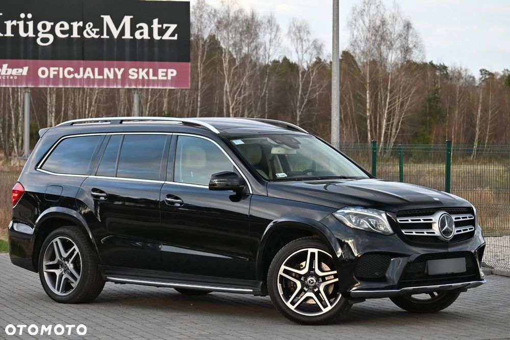 Mercedes-Benz GLS - 10