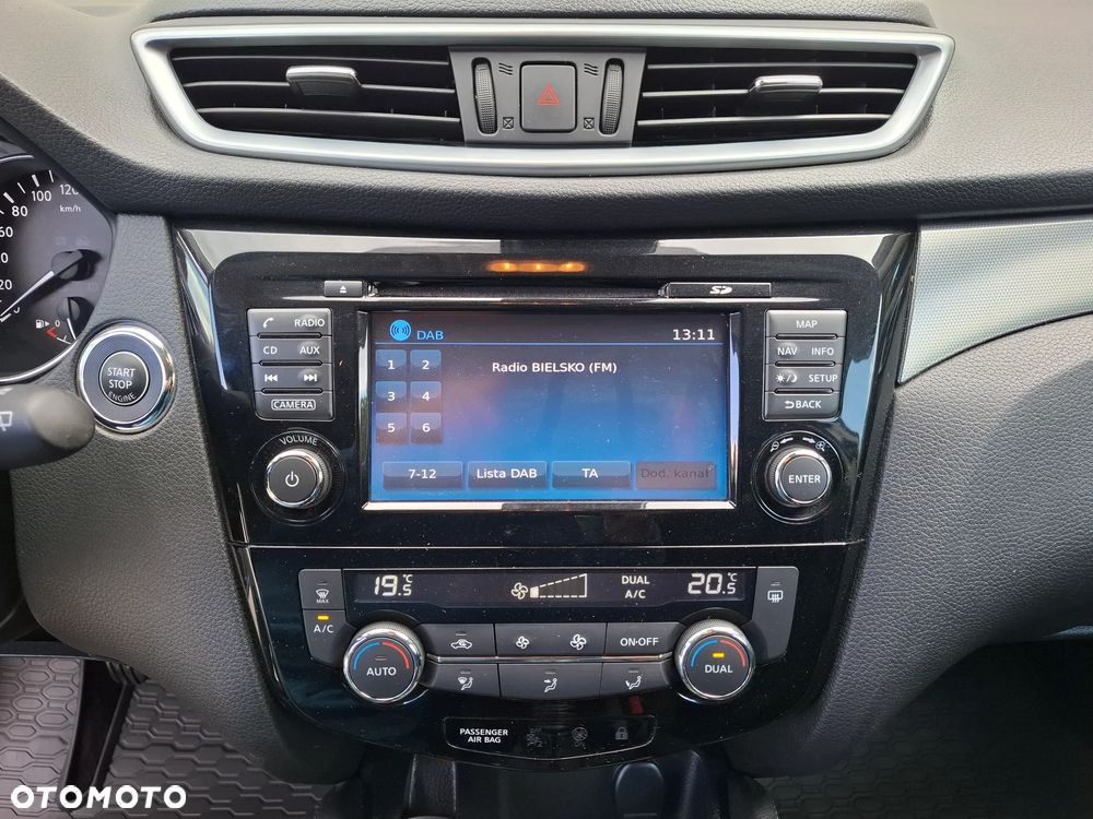 Nissan Qashqai 1.6 DIG-T 360 - 25